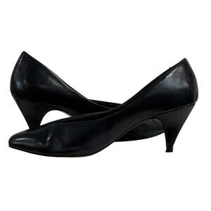 VINTAGE Navy Leather Pointed Toe Kitten Heel Pumps Wide Width Dress Women 8 Wide